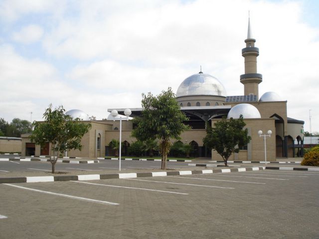 Botswana Masjid Nur in Gaborone.jpg